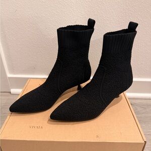 Vivaia Black Textured Ankle Booties
